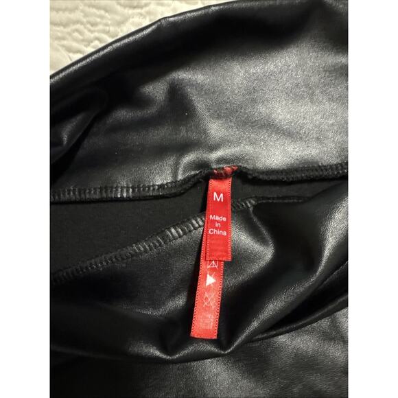 Spanx Faux Leather Leggings M - Picture 2 of 8